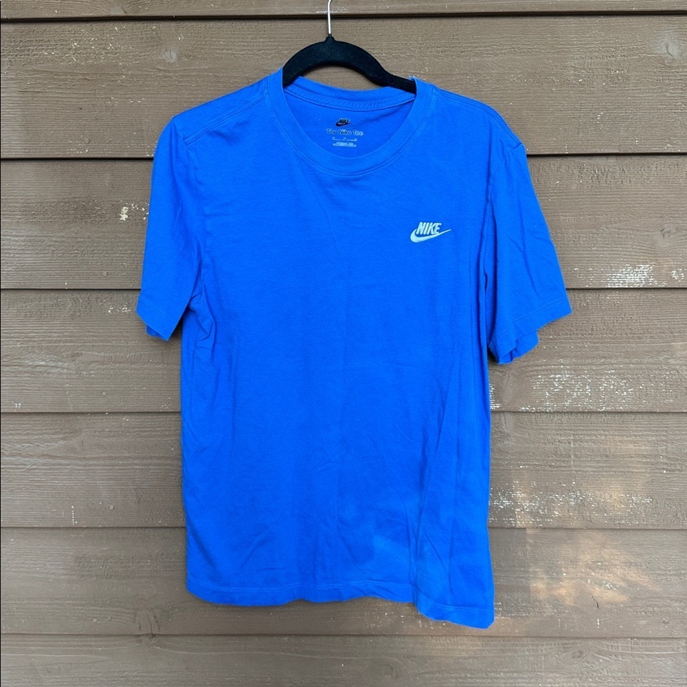 Nike Royal Blue Women’s Tee with White Logo size Medium